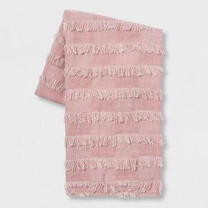 Opalhouse | Eyelash Bed Throw Blush